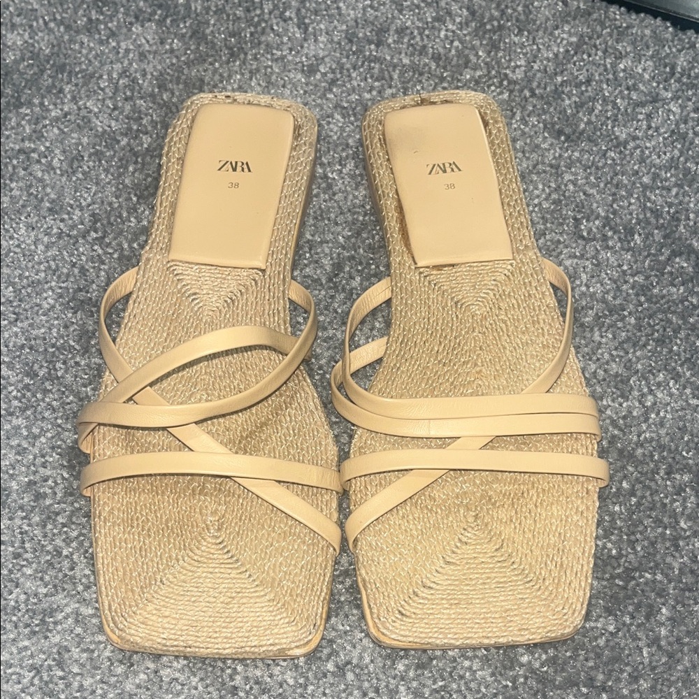 Zara Women's Beige Strappy Sandals